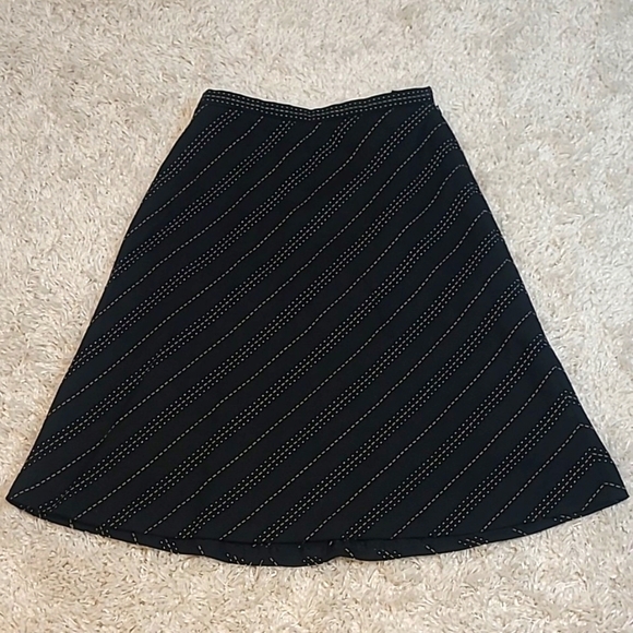 ✨ Vintage Italian Wool A-Line Midi Skirt — Talbots 10P | Parisian Minimalist - Picture 6 of 14